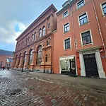 Old Town Cathedral Views - Steps From Dome Square -friends & Family شقة ريغا