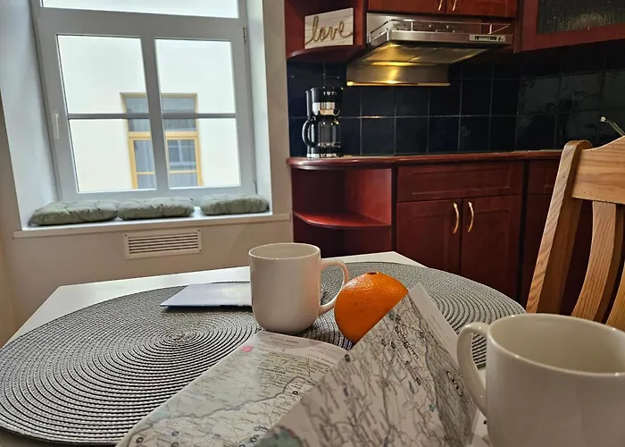 Old Town Cathedral Views - Steps From Dome Square -friends & Family *