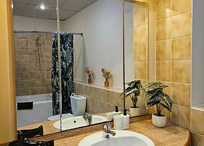 Old Town Cathedral Views - Steps From Dome Square -friends & Family Dzīvoklis Riga